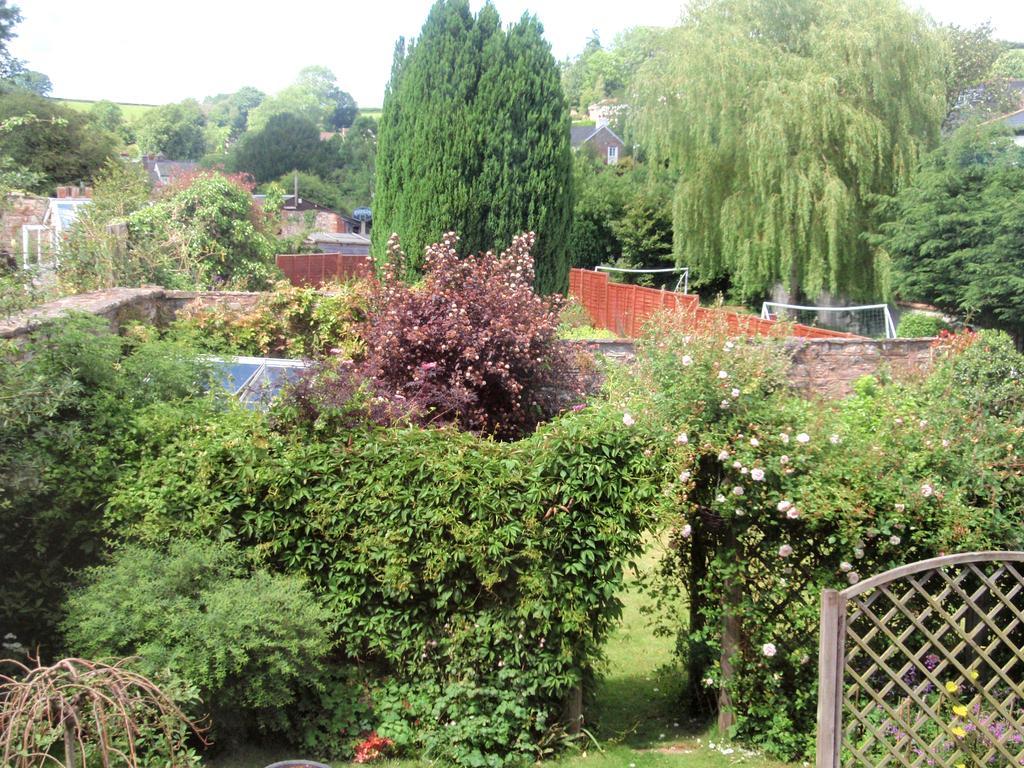 Bed and Breakfast Weston House Bampton  Habitación foto
