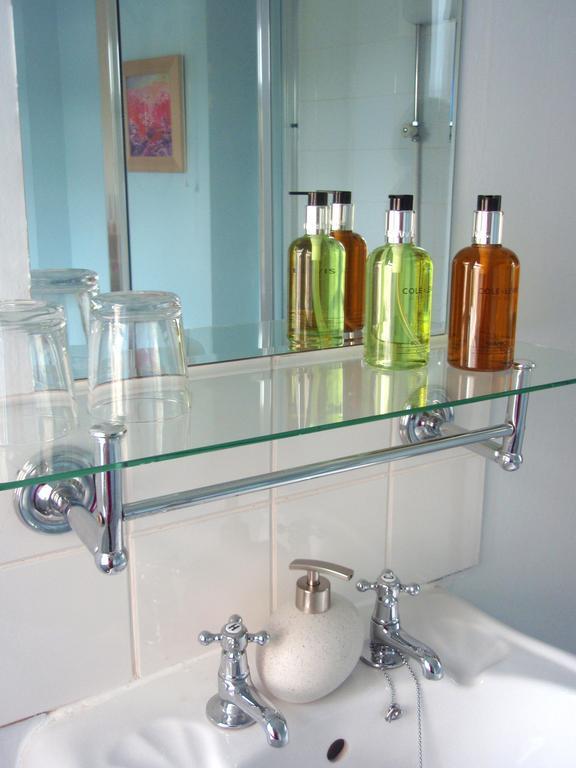 Bed and Breakfast Weston House Bampton  Habitación foto
